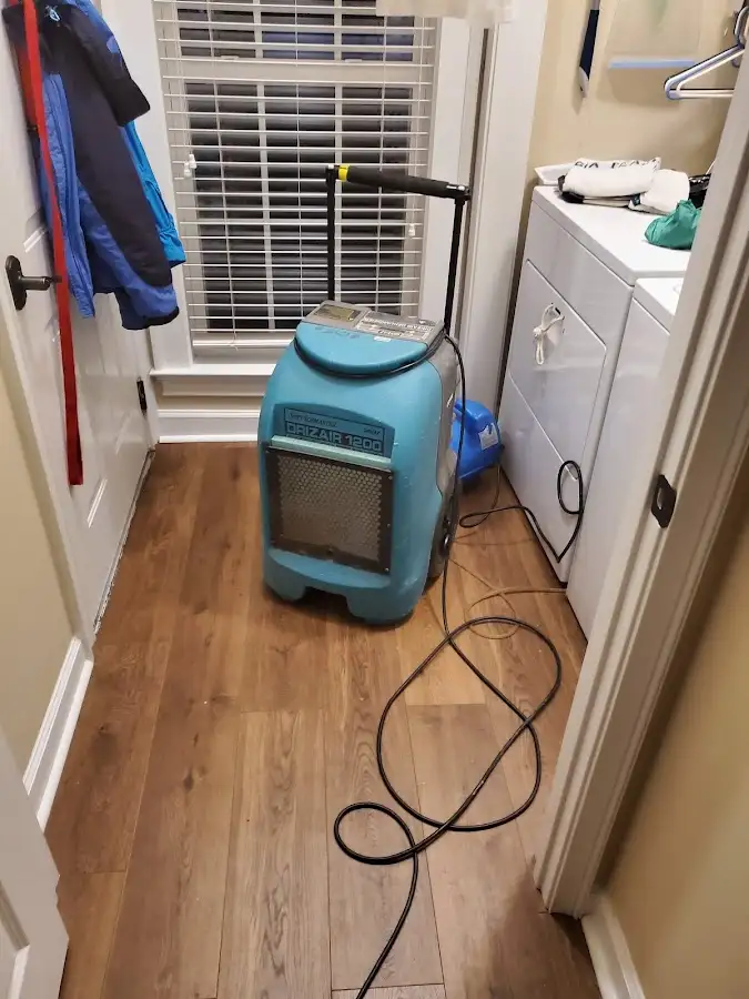 Commercial dehumidifier deployed for Flood Damage Cleanup in Hueytown